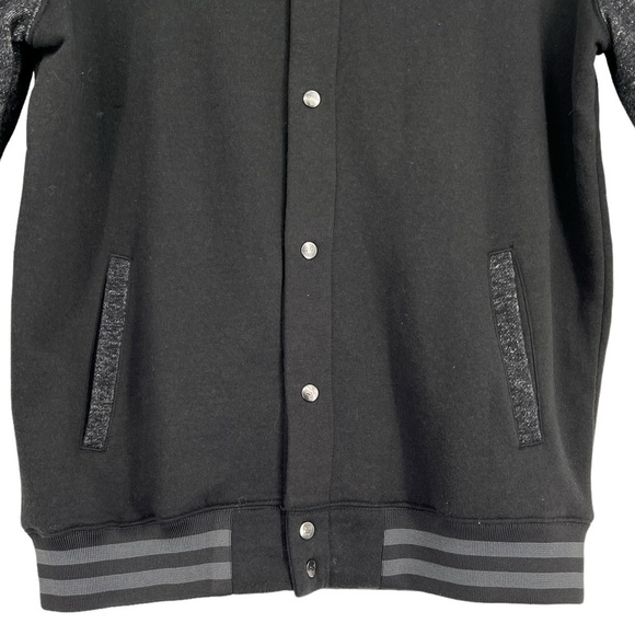 MARVEL Men's Varsity Jacket The Punisher Snap Button Skull Black Gray Size L - Picture 4 of 7